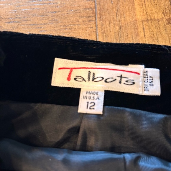Talbots Black Pencil Skirt - Picture 2 of 11
